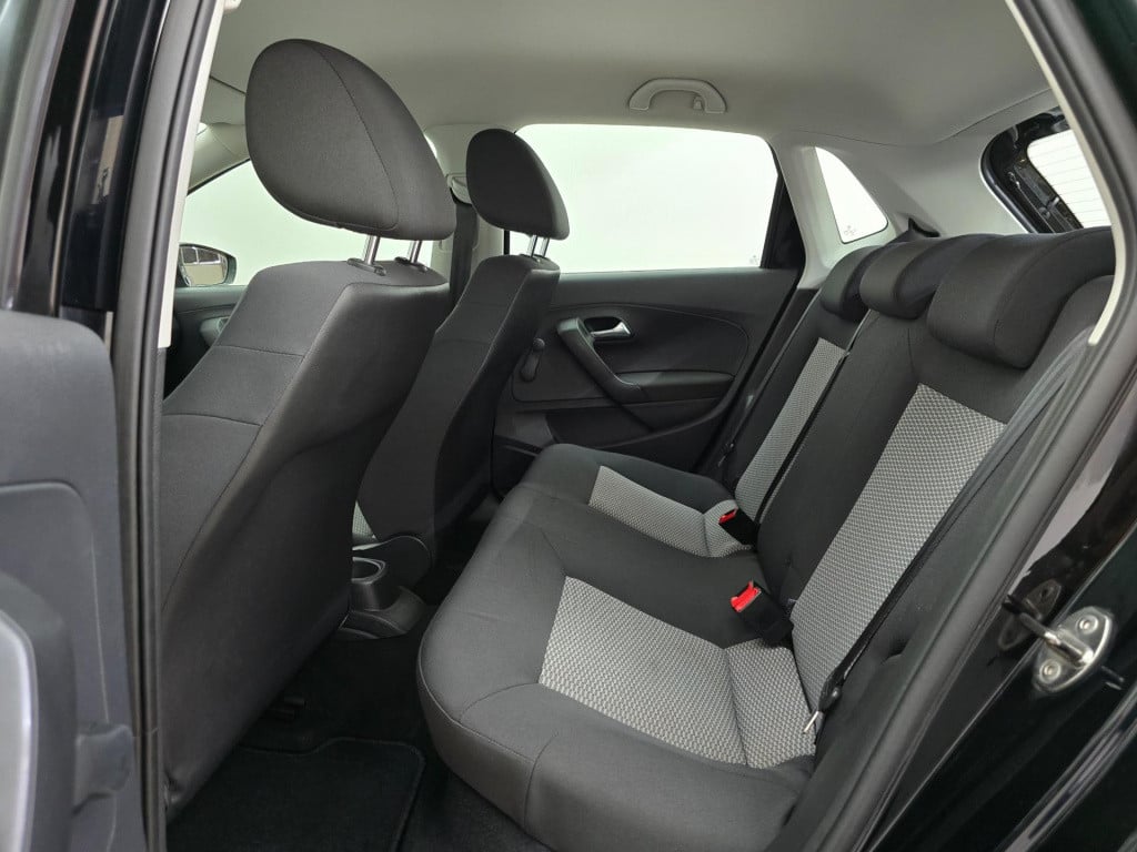 Volkswagen Polo occasion 1.2 met parkeercamera en luxe audio | sportieve lo