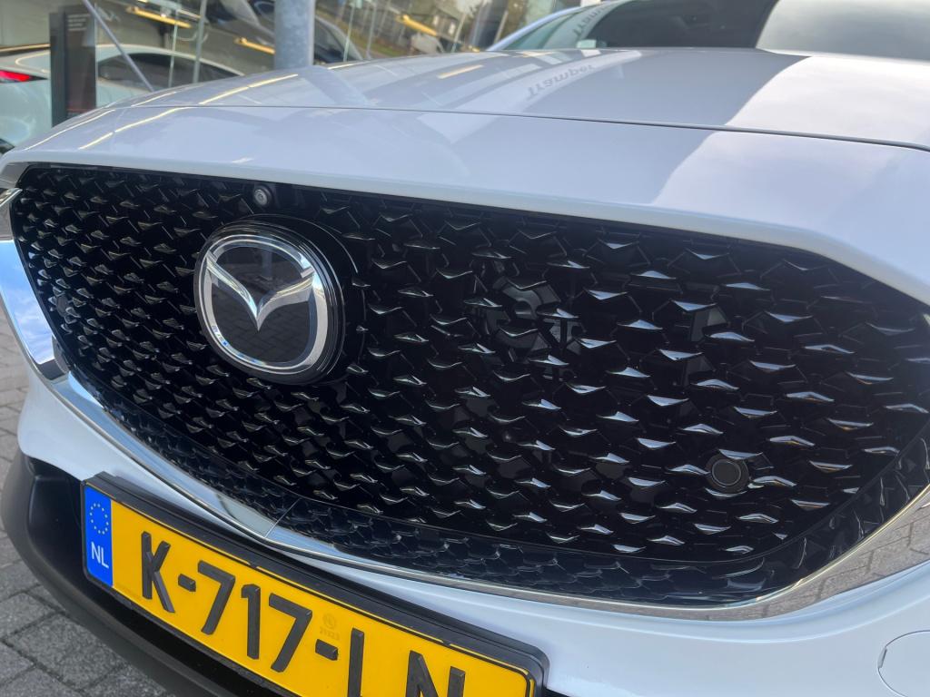 Mazda Cx-30 2.0 e-skyactiv-x m hybrid100th anniversary ed.|trekhaak|rijklaa