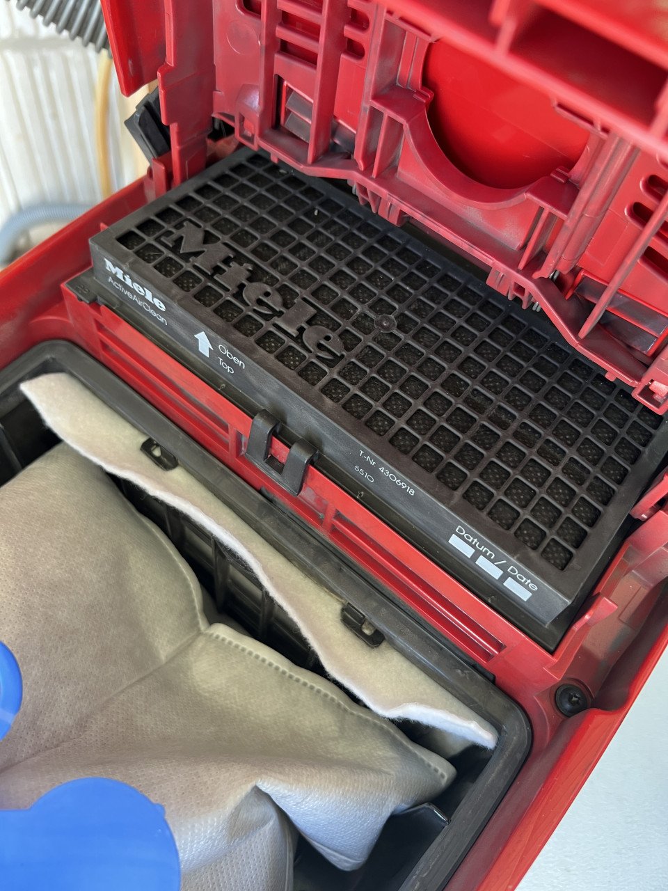 Miele Cat&Dog stofzuiger 2000W – als nieuw