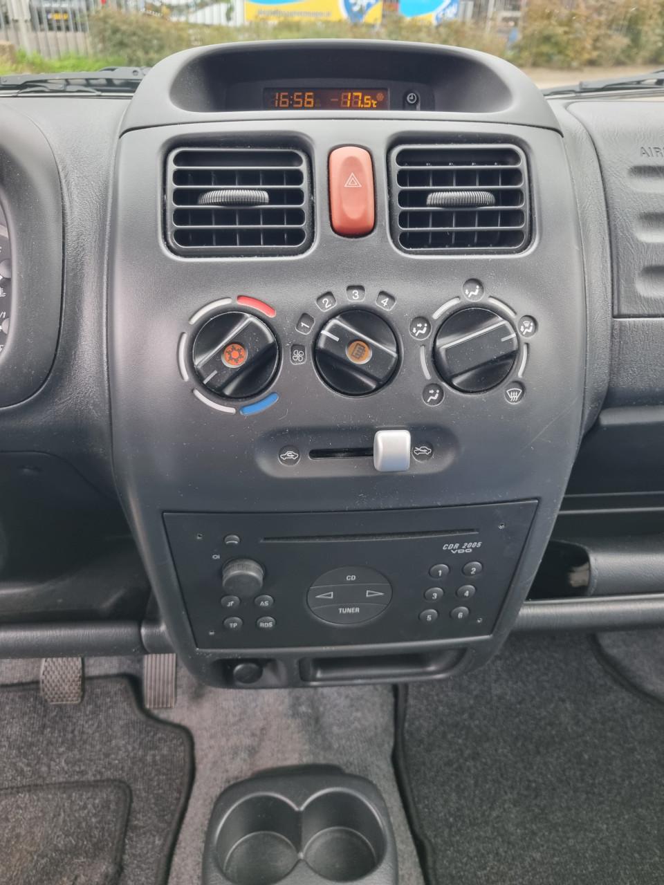 Opel Agila 1.2-16V Color Edition | Airco | Hoge instap | 89.216 KM!