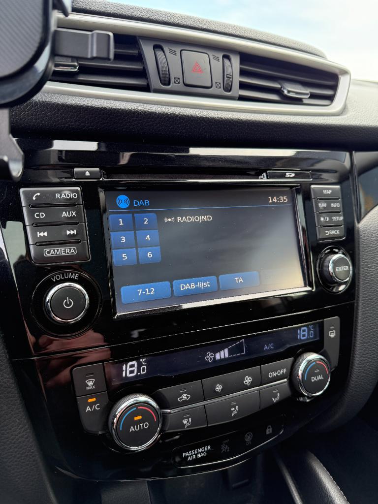 Nissan Qashqai 1.2 - acenta - panoramadak