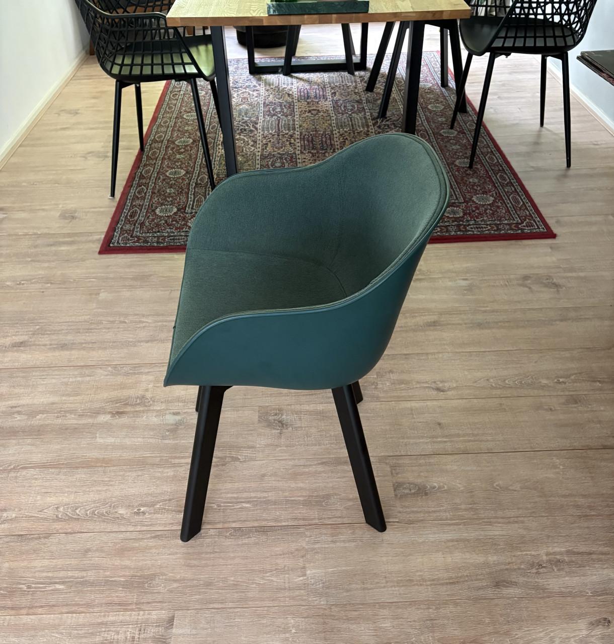 4x Moderne Groene Eetkamerstoel - Zo goed als nieuw