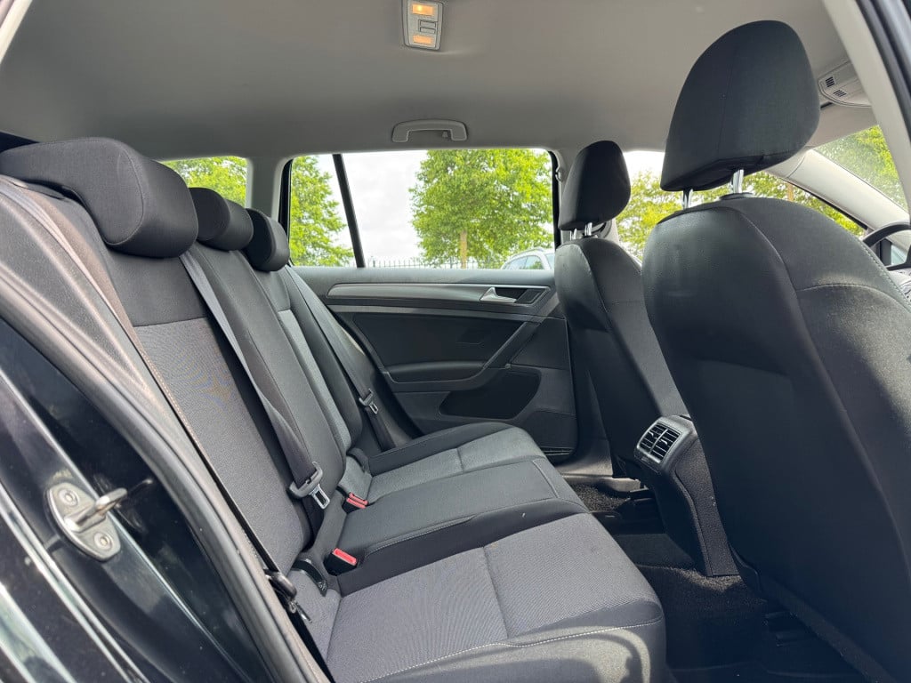 Volkswagen Golf variant 1.4 tsi highline * navigatie * stoelverwarming * tr