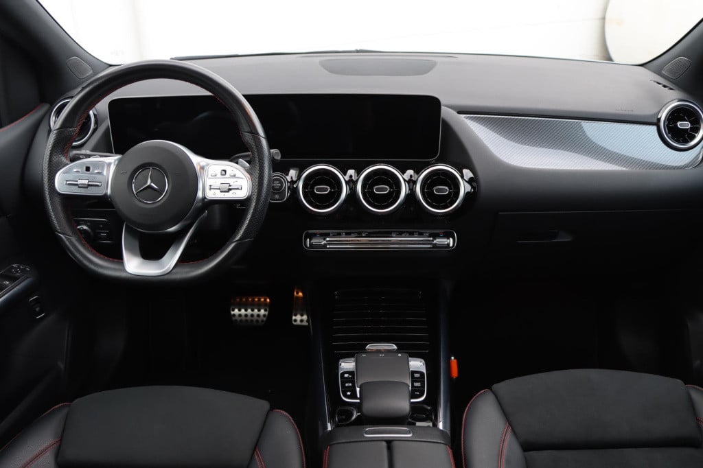 Mercedes-Benz B-Klasse 180 business solution amg