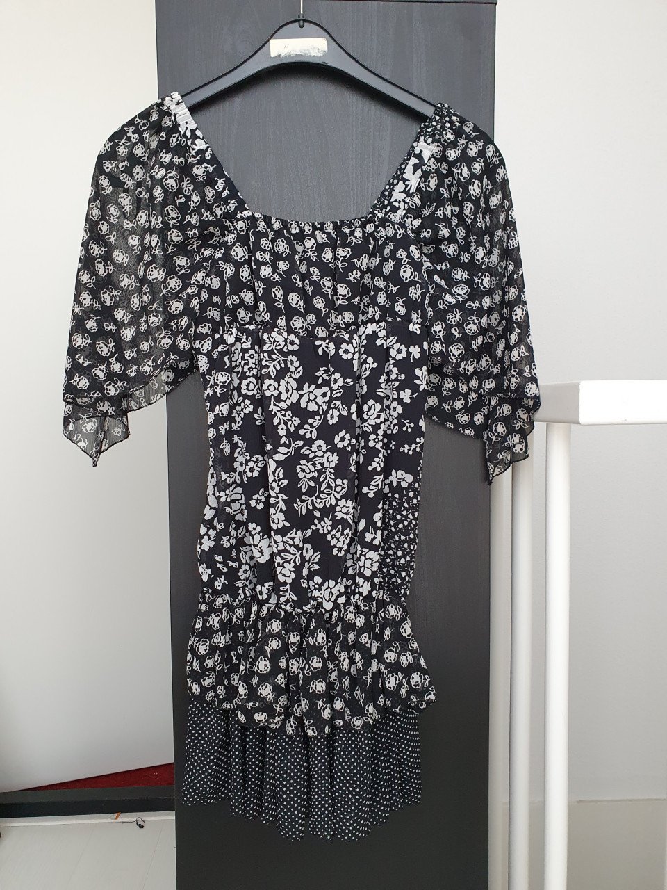 Jurken en blouses te koop maat 38-40