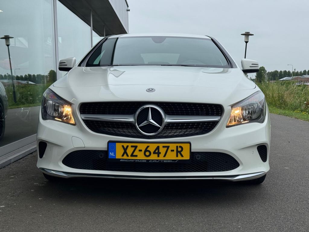 Mercedes-Benz Cla 200 urban automaat , apple-carplay , achteruitrijcamera ,