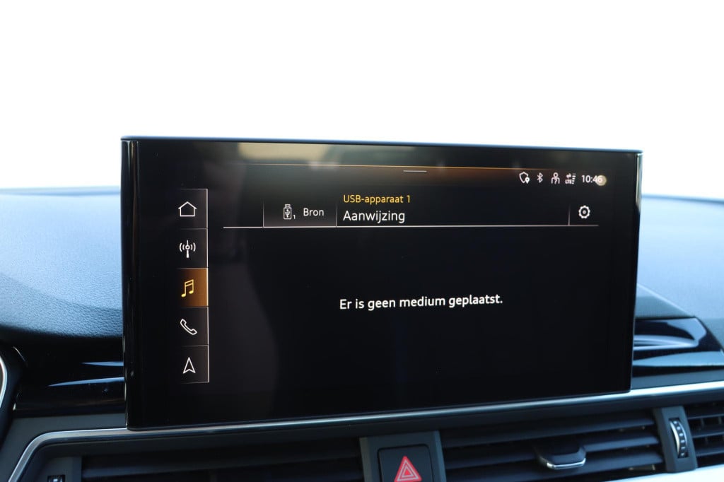 Audi A4 limousine 40 tfsi s edition