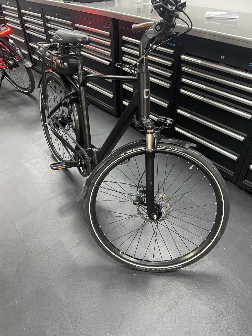 Qwic Premium Elektrische heren fiets nette staat !!