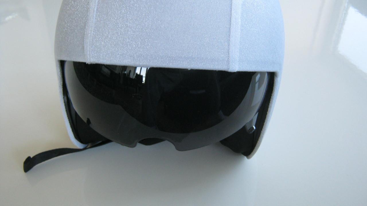 NIEUW HELM MET IN GEBOUWT VISIER VOOR 20 EURO