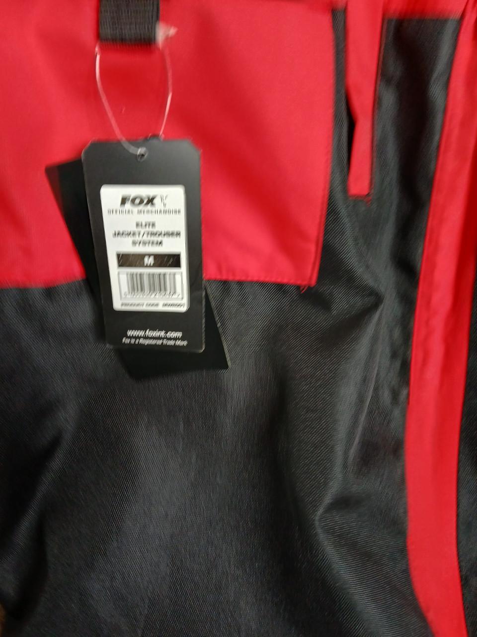 Te koop nog nieuwe visjas en broek mt m