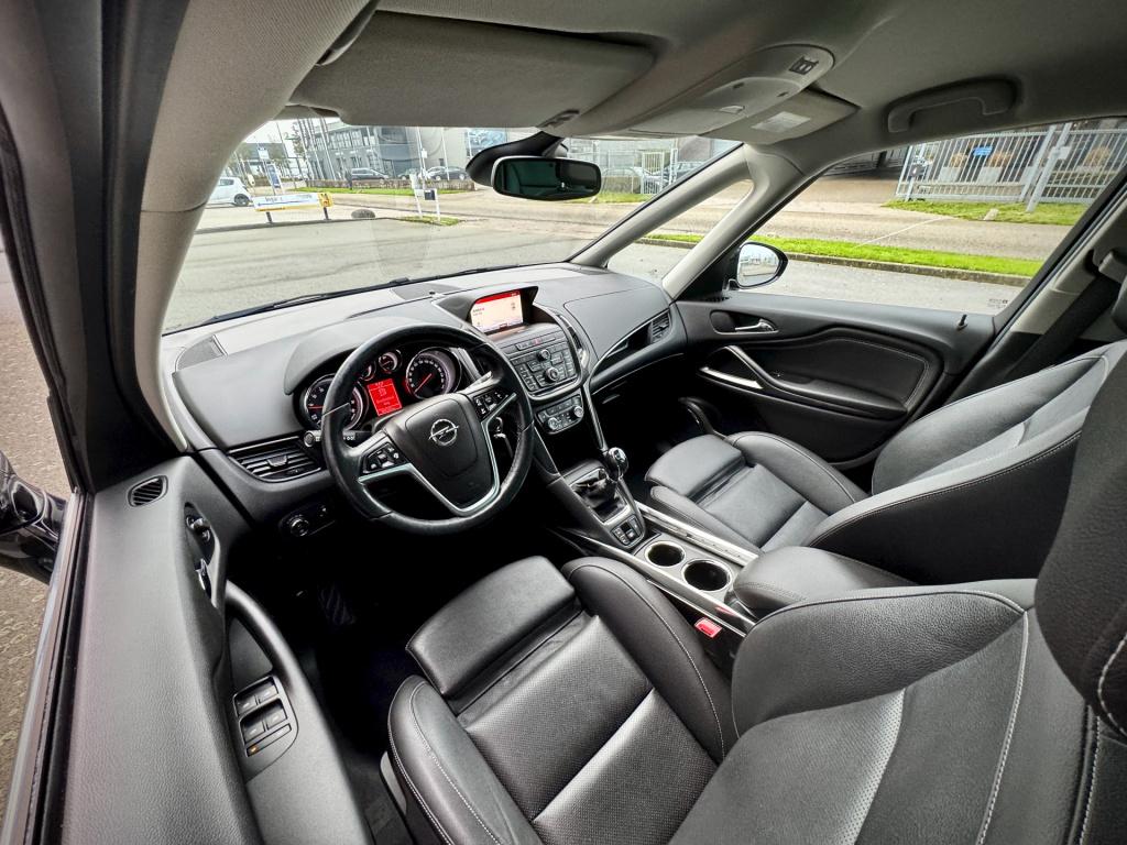 Opel Zafira tourer 1.4 cosmo 7p. ecc cruise leder navi