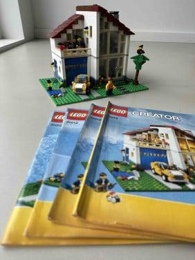 Lego Creator Familiehuis 31012