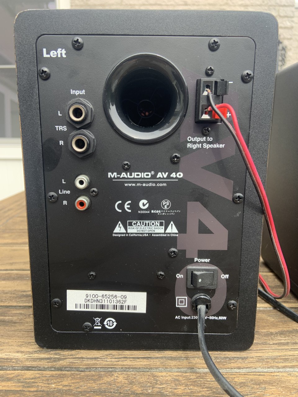 M-Audio AV 40 speaker set