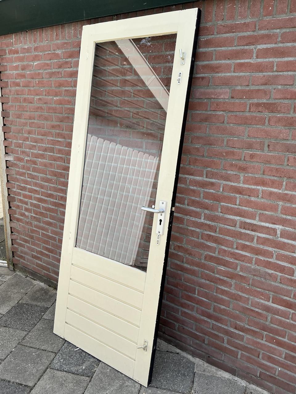Achterdeur (A)