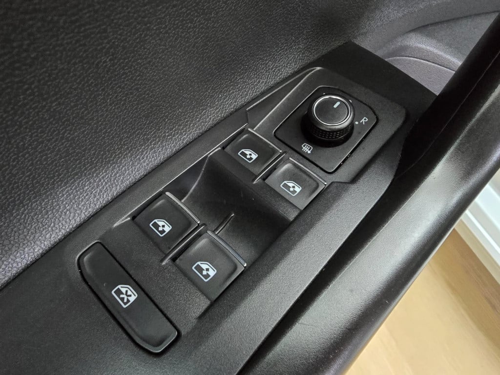 Volkswagen Polo occasion 1.0 tsi highline met carplay radio en trekhaak | t