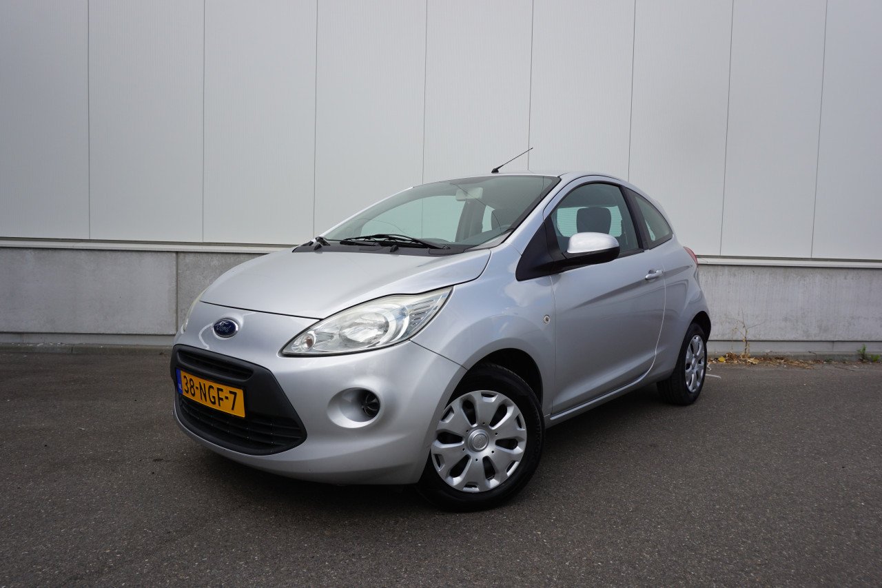 Ford Ka, 1.2 Cool&Sound - Airco / Elektr. ramen / NAP / Weinig KM!