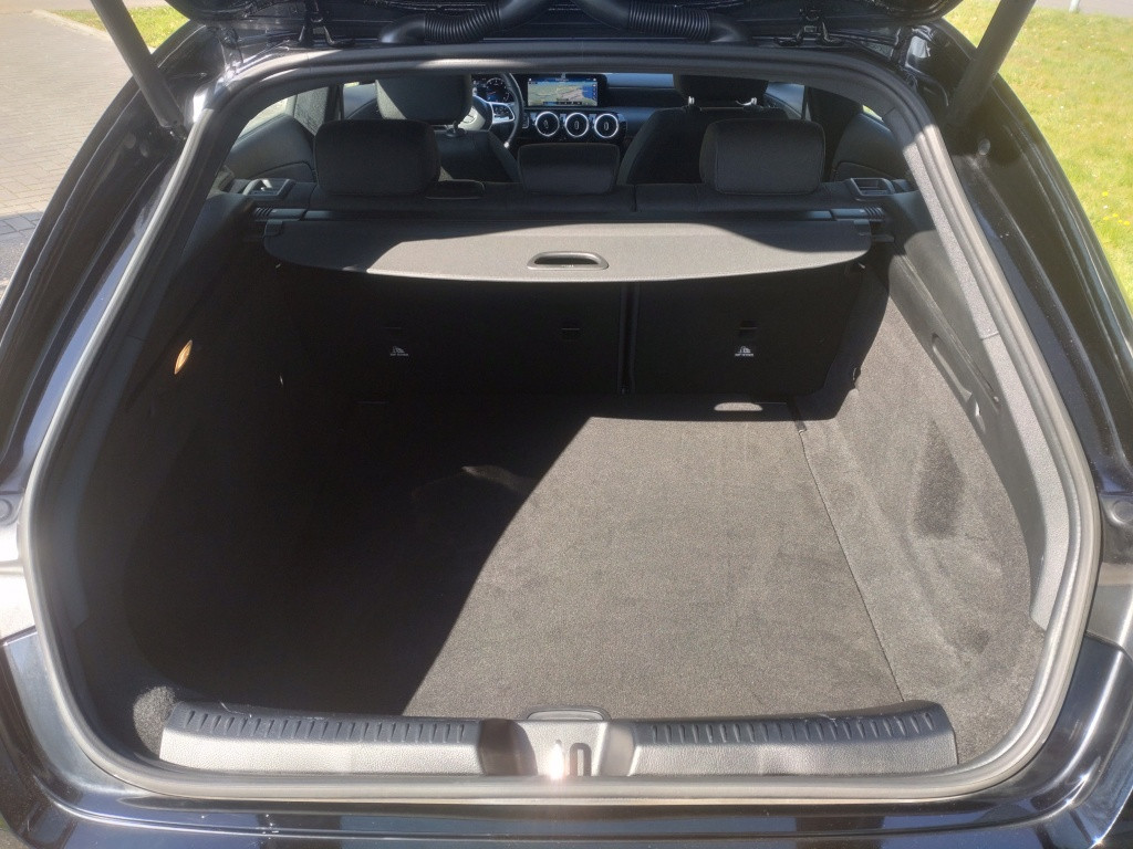 Mercedes-Benz Cla shooting brake 180 business sol. | automaat