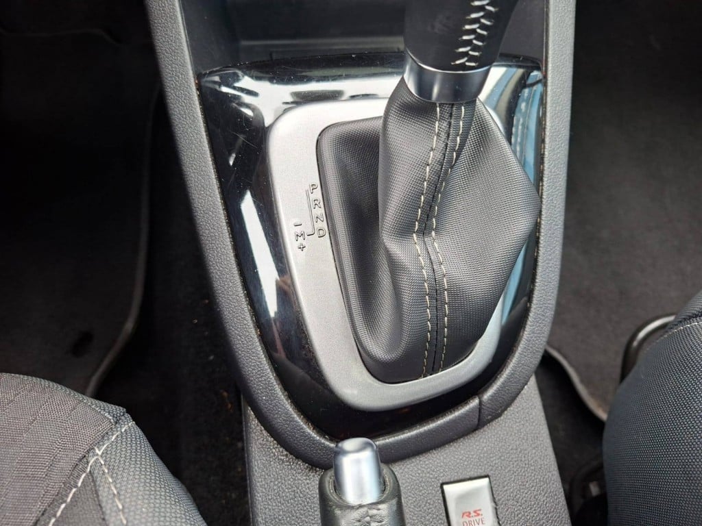 Renault Clio 1.2 iconic gt