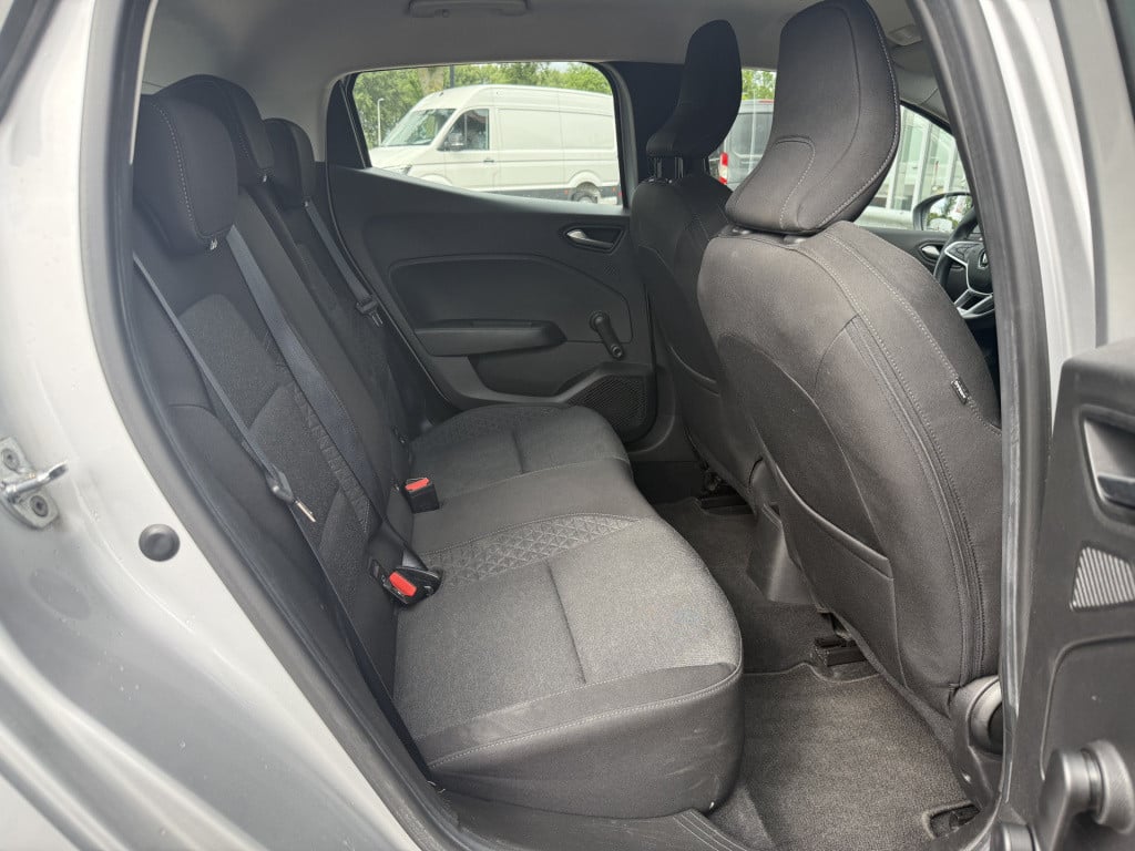 Renault Clio 1.0 tce zen | nl-auto | carplay | 17'' sportvelgen | cruisec. 