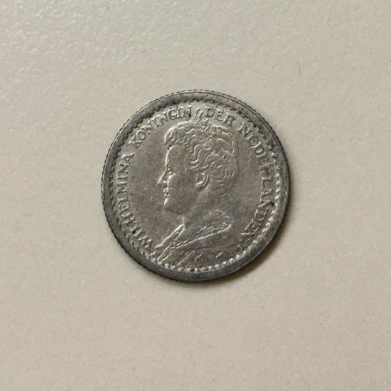 3 zilveren dubbeltjes Wilhelmina (10 cent 1903, 1914, 1918)