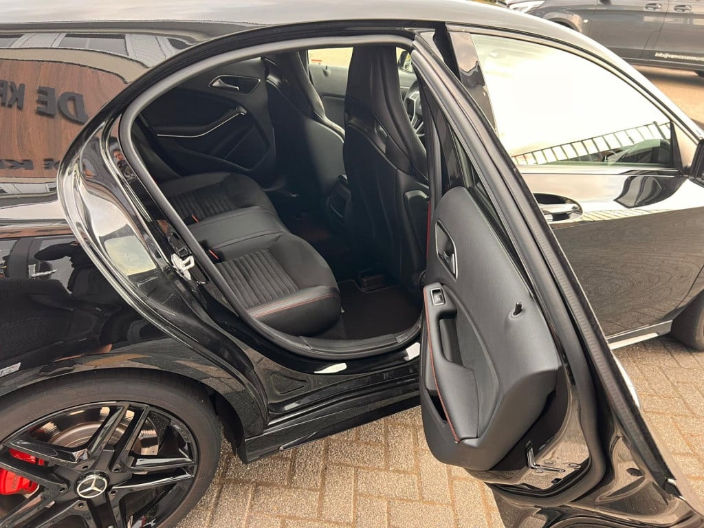 Mercedes-Benz A-Klasse amg 45 4matic