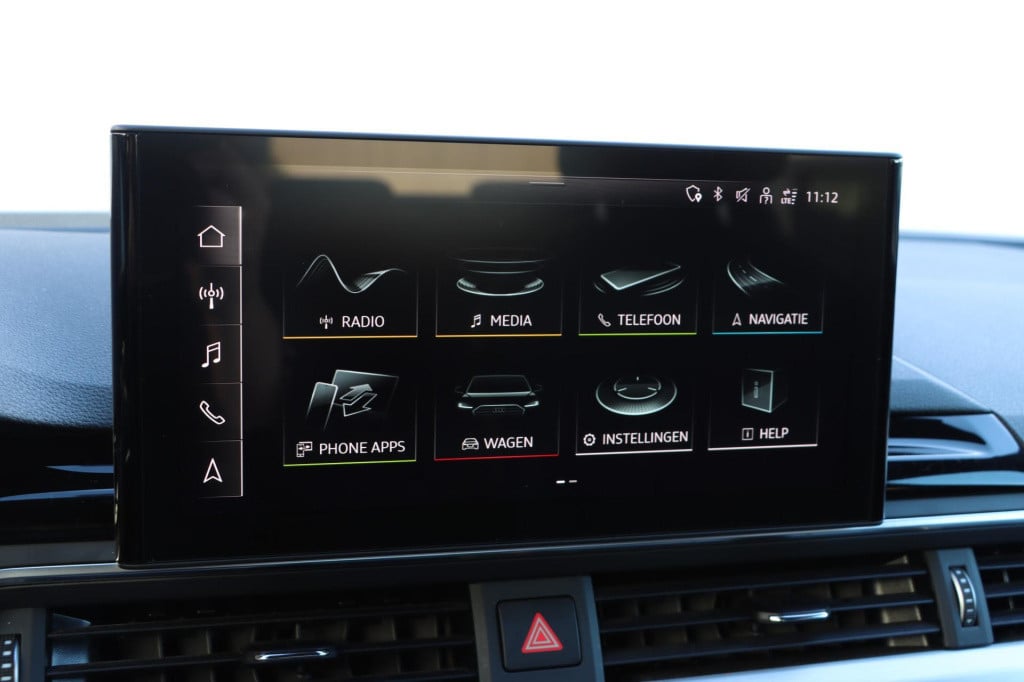 Audi A4 limousine 35 tfsi s edition 150pk s-tronic