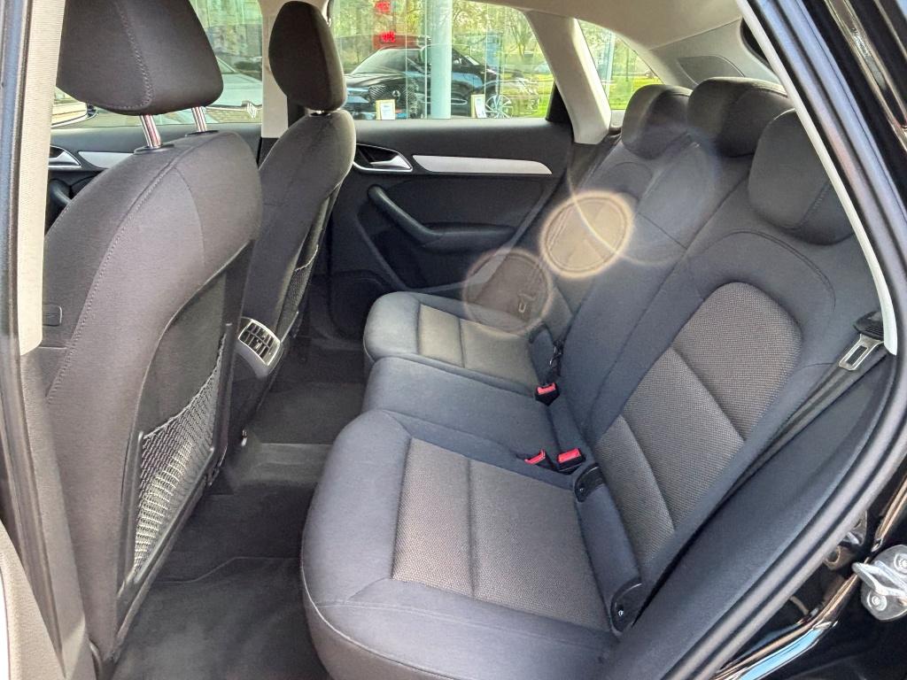 Audi Q3 1.4 tfsi 150pk pro line- trekhaak- navigatie-rijklaarprijs incl. ga