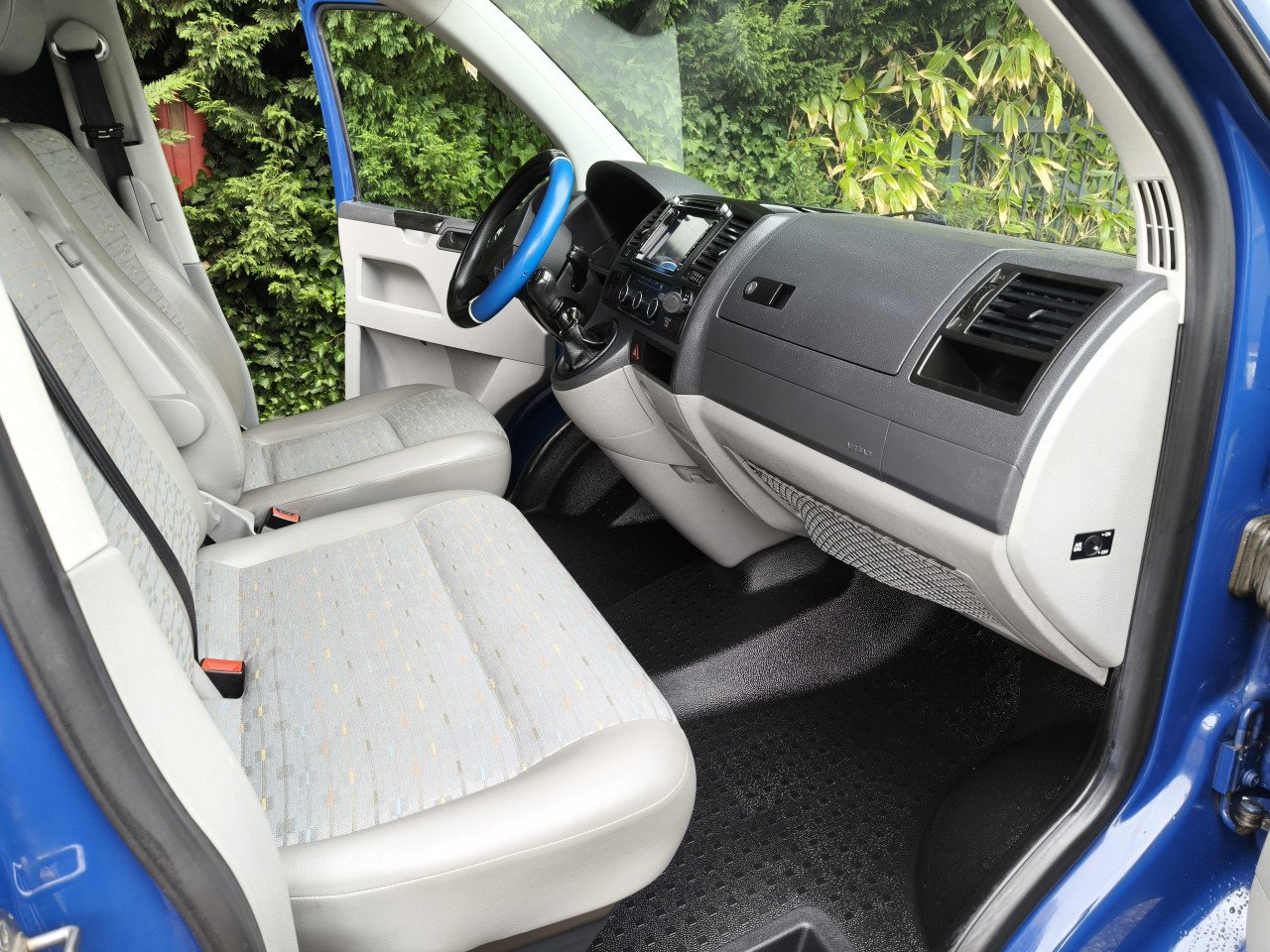 Volkswagen Transporter 2.0 TDI 140 pk Dubbel Cabine 6-Zits Airco