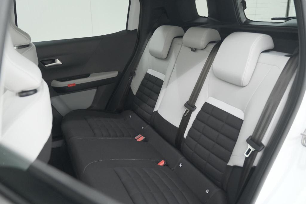 Citroen C3 Aircross 1.2 hybrid 145pk max | camera | dodehoekdetectie | appl