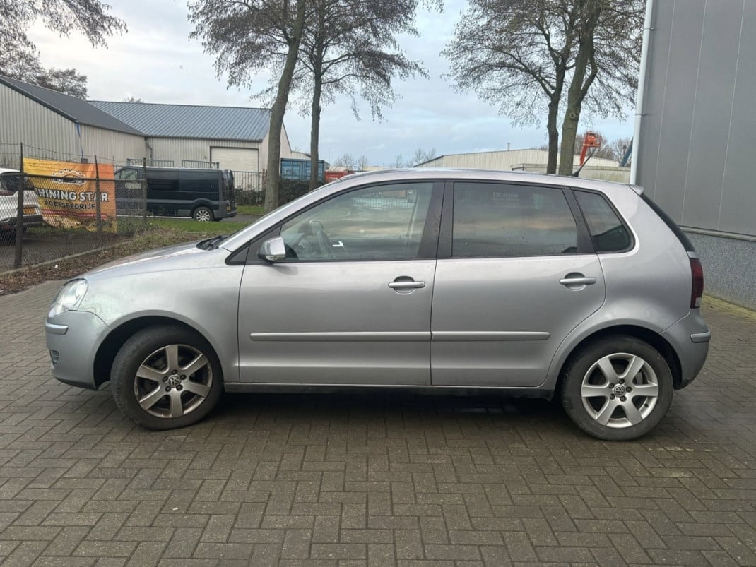 Volkswagen Polo 1.2-12V Trendline CRUISE CONTROL /AIRCO