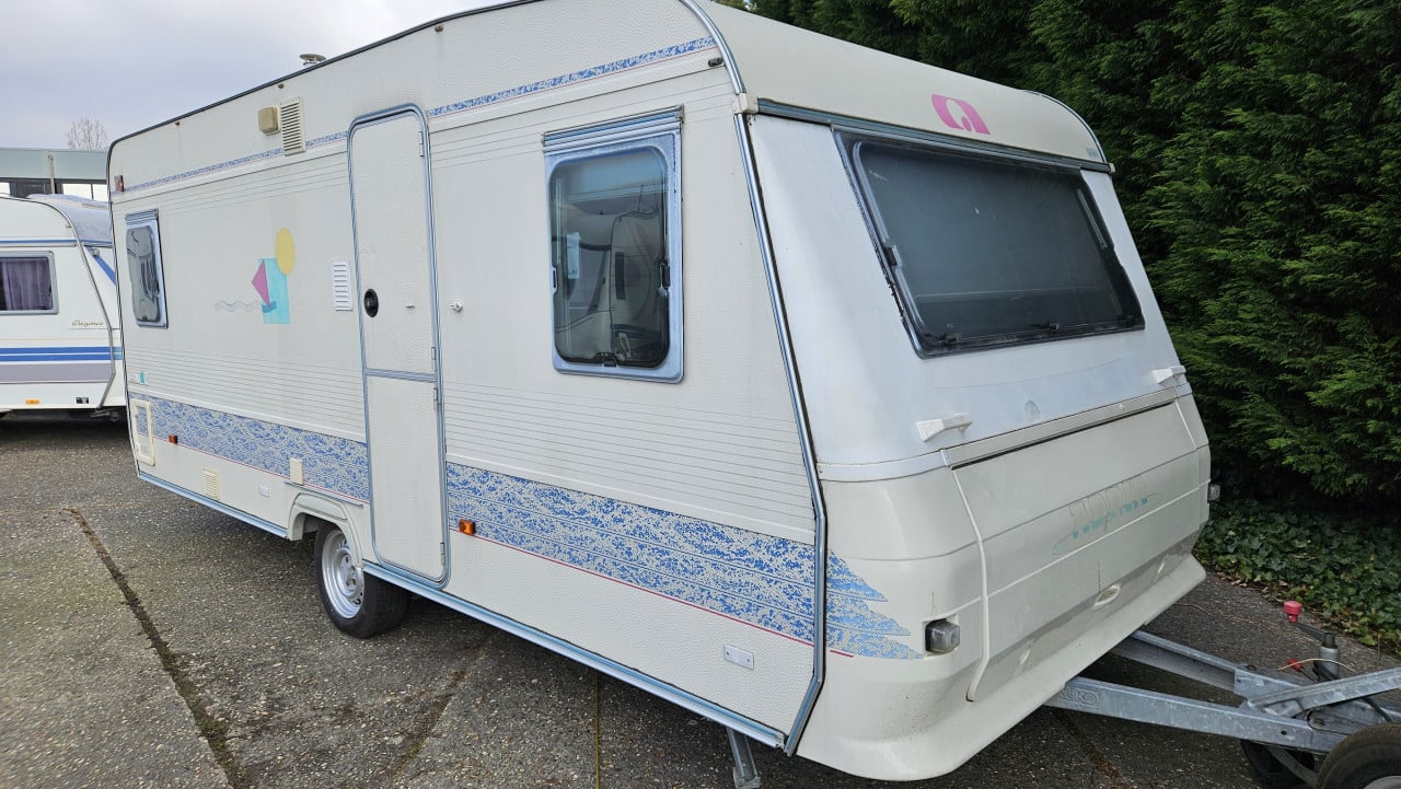 Adria Unica B 502 UP  Modeljaar: 1998
