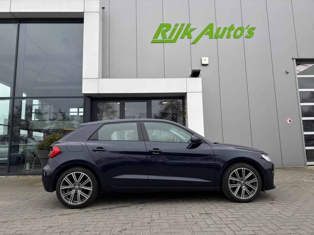 Audi A1 Sportback 35 tfsi 1.5 * 150pk! * navigatie * cruise control *stoelv