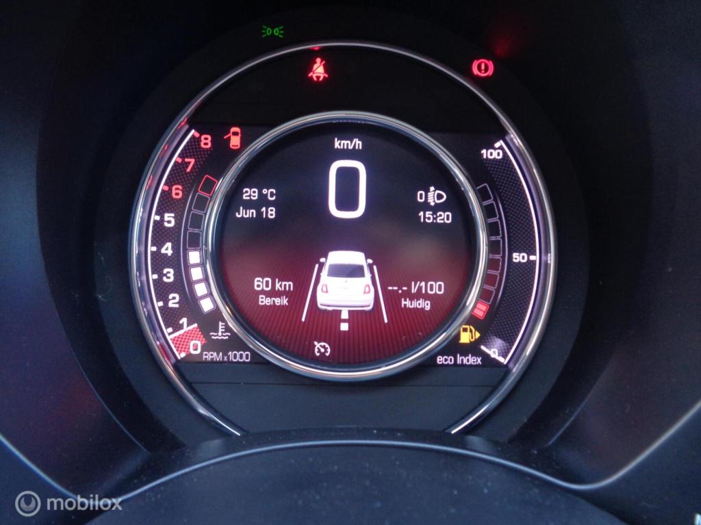 Fiat 500 1.2 sport/groot navi/ecc airco/lm velgen/dig dash/zwarte hemel stu