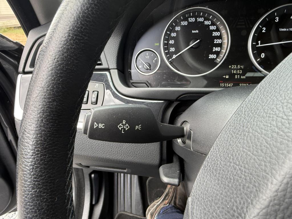 BMW 5 Serie 528i 6-cilinder executive sedan