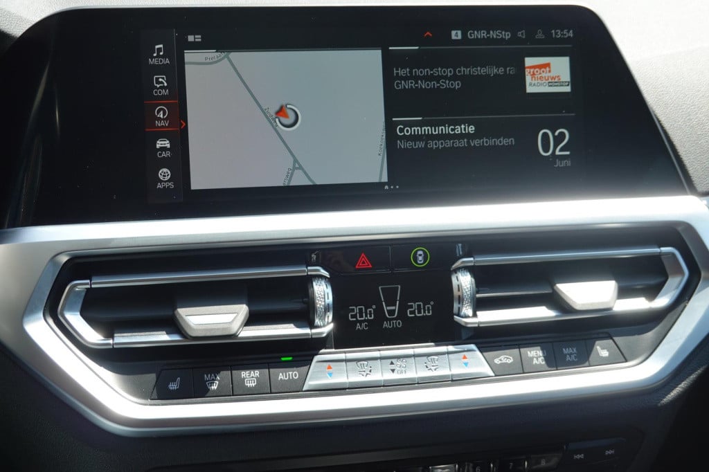 BMW 3-serie touring 330i business edition plus