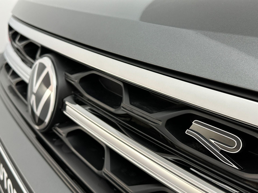 Volkswagen T-roc r-line-edition 1.5 110 kw / 150 pk tsi suv 7 versn