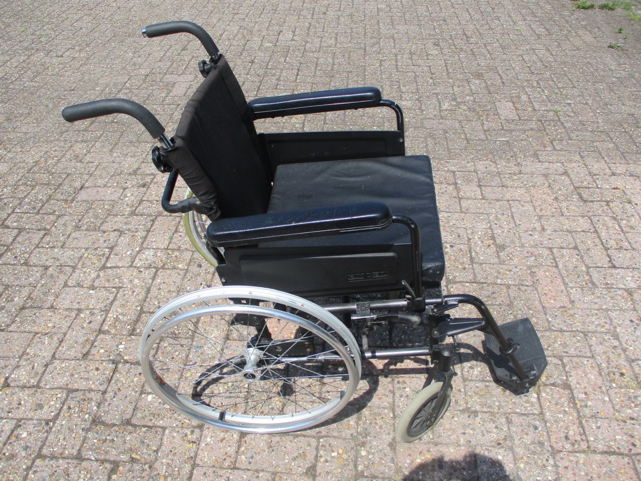 Gebruikte opvouwbare lichtgewicht Excel van Os rolstoel met 1 beensteun .