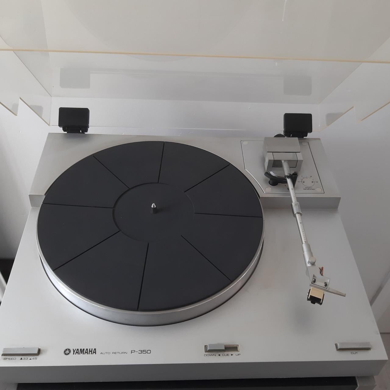 Yamaha P-350 platenspeler