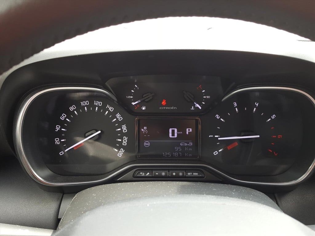 Citroen C3 Aircross feel 1.2 pt-110pk (vol)automaat (eat6) | navigatietomto