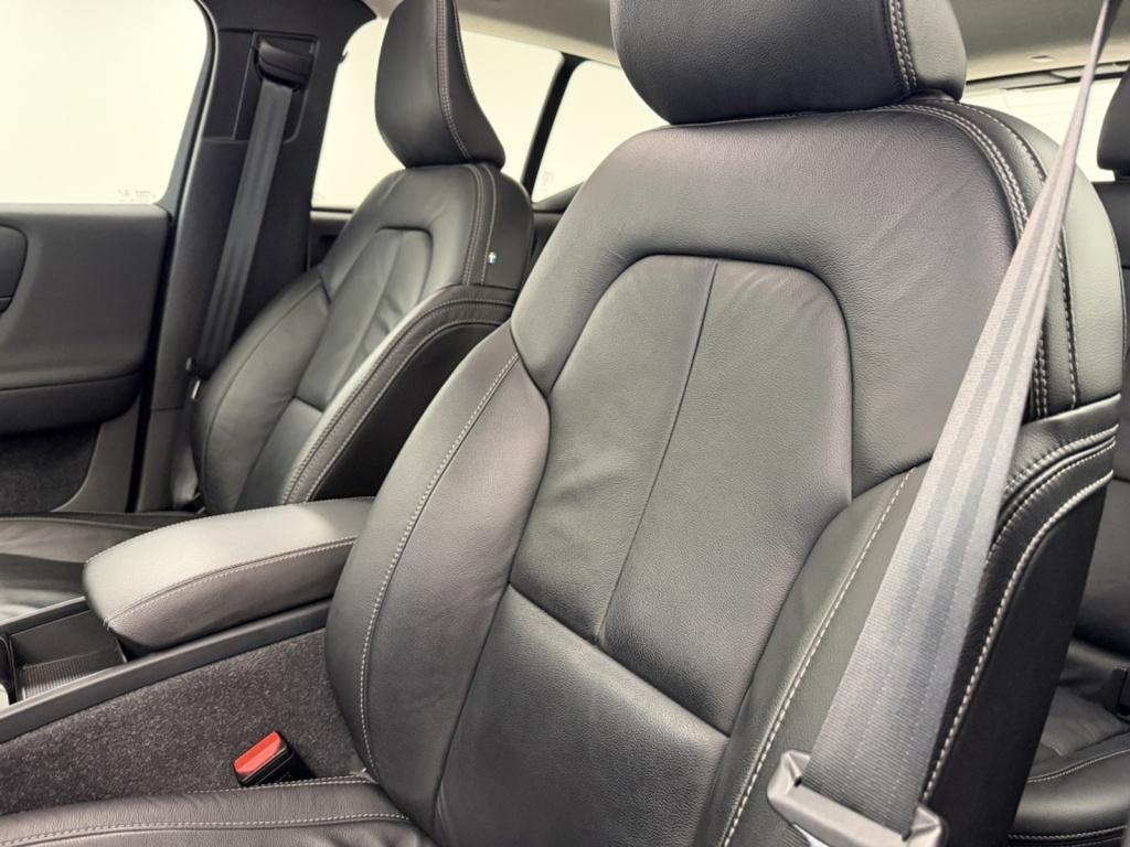 Volvo XC40 1.5 t4 recharge inscription | harman/kardon | leer | panoramadak