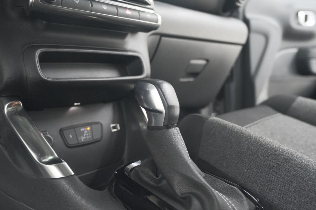 Citroen C3 Aircross puretech 130 eat6 c-series | apple carplay | allseason 