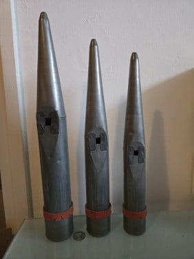 3 losse orgelpijpen zink , 41.5 - 38 - 35.5 cm