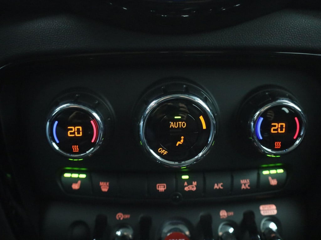 Mini Clubman 1.5 cooper business edition | automaat | navigatie | apple car