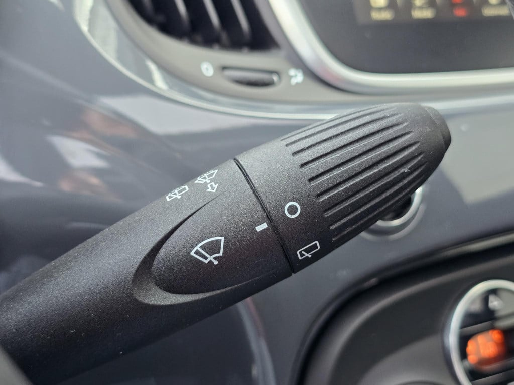 Fiat 500 1.4 t-jet abarth 595