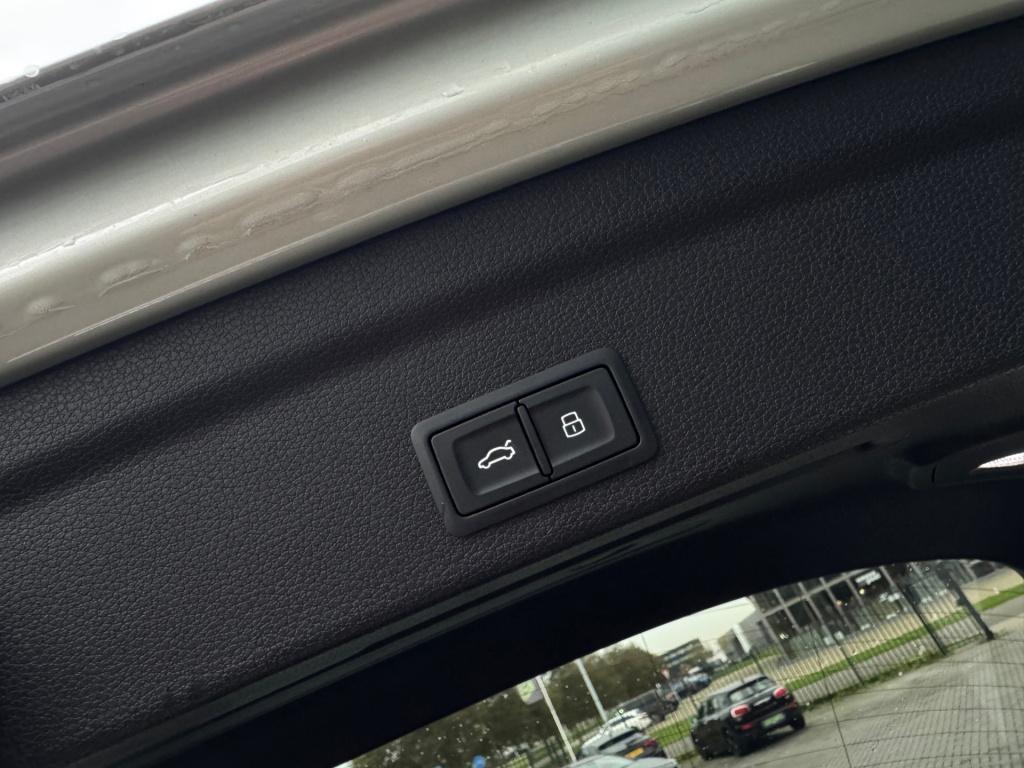 Audi Q3 sportback 45 tfsi quattro s-line * keyless * matrix led * adaptive 