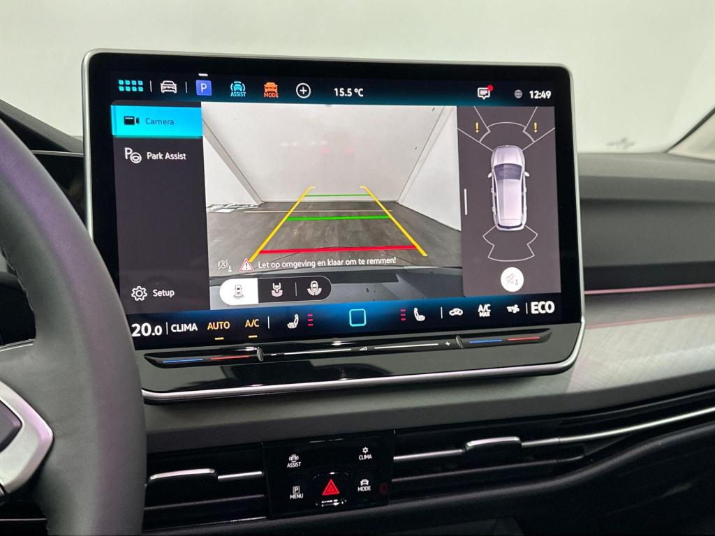 Volkswagen Golf life edition plug in hybride 204 pk
