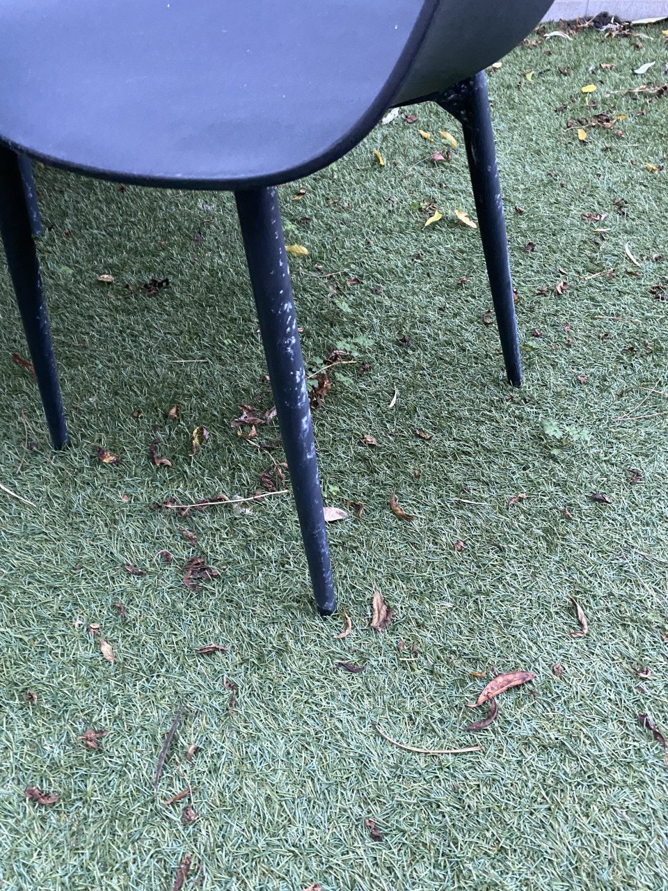 Tuinset, tafel 2,20 m en 6 kuipstoelen zwart