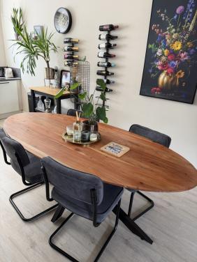 Eettafel 210x100 cm incl. 4 stoelen – Zitmaxx Wonen uit 2023