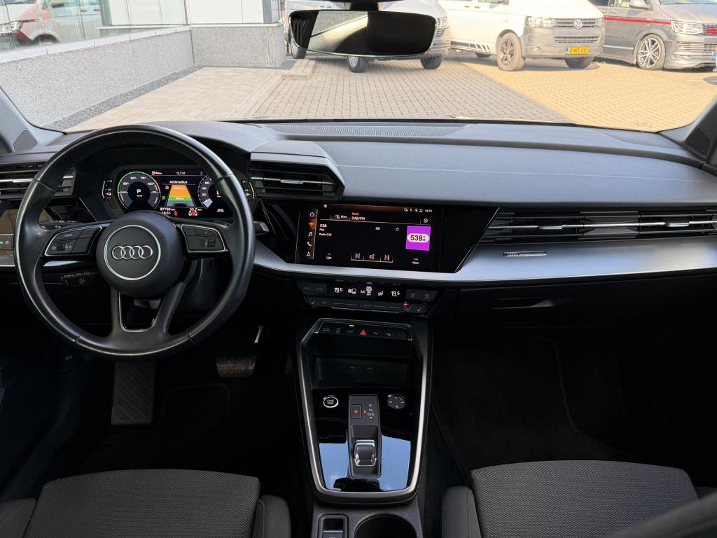 Audi A3 sportback 40 tfsi e edition | pano | cruise | drive select | lane a