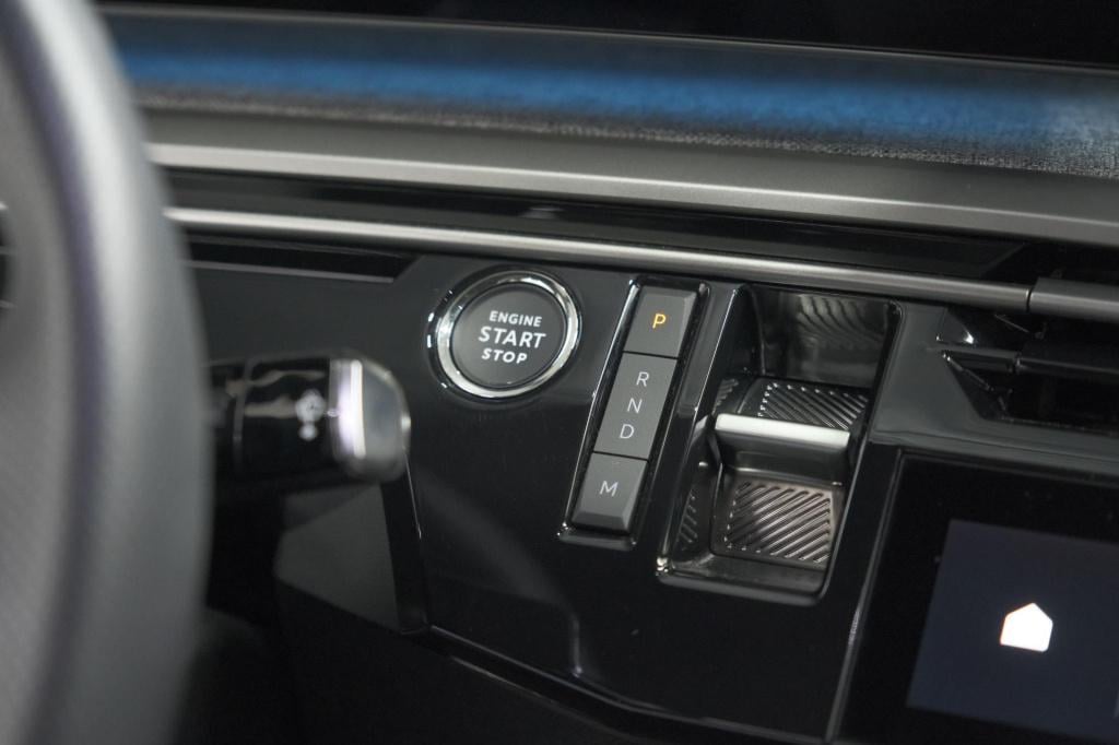 Peugeot 3008 1.2 hybrid 145 gt | trekhaak | elektrische kofferklep | camera